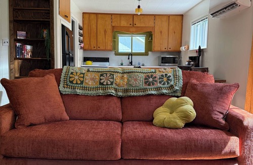 West Branch Cottage | Cozy acorn cottage w/lake view