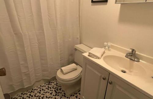 Fenway–Kenmore Apartment | Cozy and Modern 1 Br in Kenmore Sq