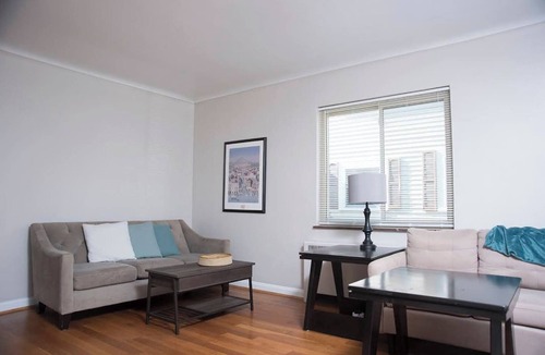 Roselawn Finance Apartment | Cozy Apartment in Pleasant Ridge #1