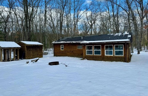 Irons Cabin | Cozy Cabin- Close to all up North activities! Cabin in Irons.