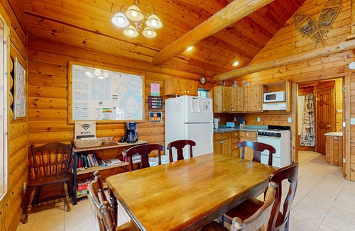Mercer Cabin | Cozy cabin w/fireplace, whirlpool tub, access to private dock, & fire pit