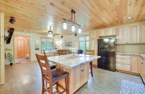 Cable Cabin | Cozy Cable Cabin Rental - Pet Friendly!