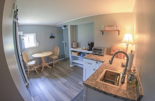 Kenyon Cottage | Cozy Coastal Cottage in Charlestown, RI
