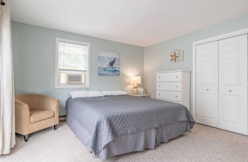 York Beach Condo | Cozy Condo Only Blocks From York Beach | Sleeps 8