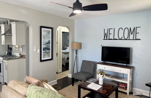 Owensboro House | Cozy Cottage home