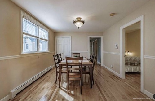 East End Condo | Cozy, Elegant and Bright 2 bed in the East End
