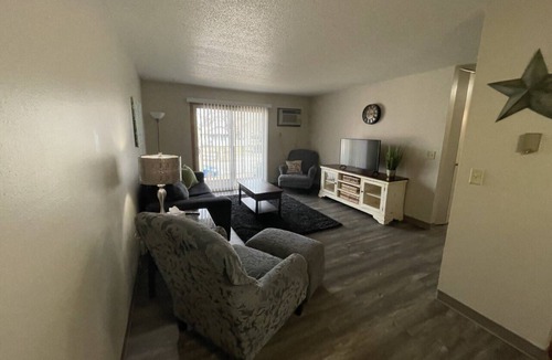 Fargo Apartment | Cozy Fargo 1 bedroom close to all Fargo has to offer!