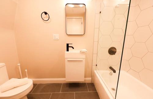 Prudential - St. Botolph Apartment | Cozy Garden Level Studio
