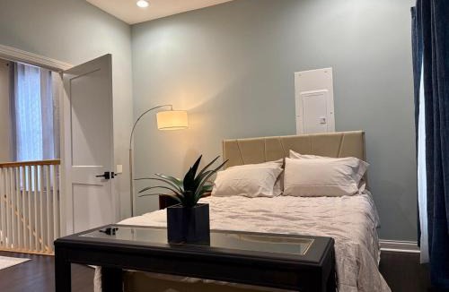 Limerick Apartment | Cozy Gem Mins from U of L Hospital & Downtown