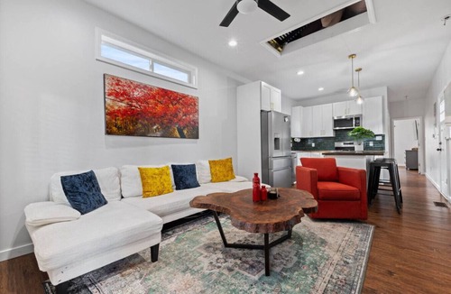 Indianapolis House | Cozy Getaway with Hot Tub, Ice Plunge, and Bidet