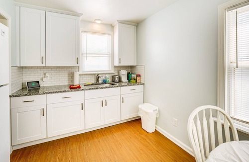 Harper Woods House | Cozy Harper Woods Home ~ 12 Mi to Downtown!