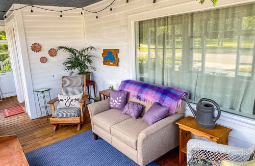 Marquette House | Cozy home near campus