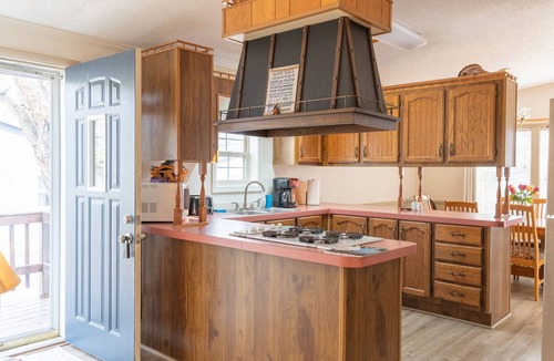 Long Lake House | Cozy Home on Lake Huron