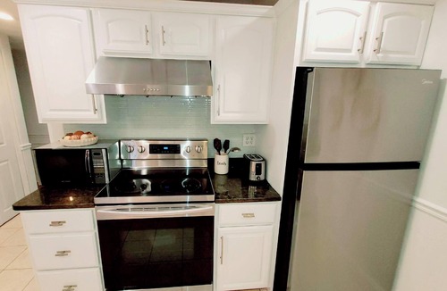 Danvers House | Cozy house, close to downtown Danvers