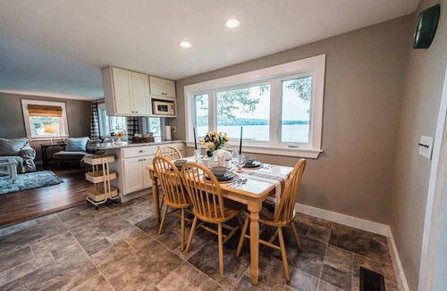 Winthrop Cottage | Cozy Keyes Cottage | Lakefront Dock Kayaks