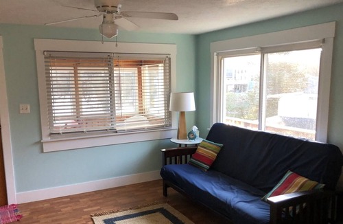 Hastings Apartment | Cozy Lake Front get away