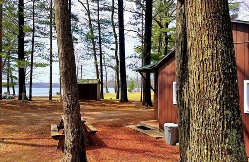 Wellston Cabin | Cozy Lakeside Cabin in Manistee National Forest, Michigan