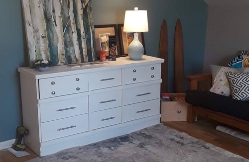 Port Austin Bed & Breakfast | Cozy nest upper studio bed & breakfast near the beach; sleeps 4.