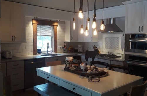 Port Austin Bed & Breakfast | Cozy nest upper studio bed & breakfast near the beach; sleeps 4.
