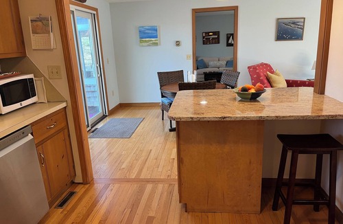 Chatham House | Cozy Riverfront retreat w hot tub, deck, fire pit. Kayak to Pleasant Bay!