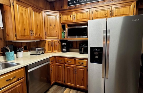 Nisswa Cabin | Cozy Rustic Cabin with WIFI on the Gull Lake Chain in Nisswa!