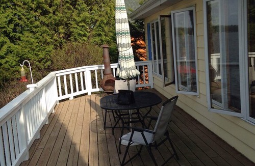 Indian River Cottage | Cozy secluded cottage on Mullett Lake!