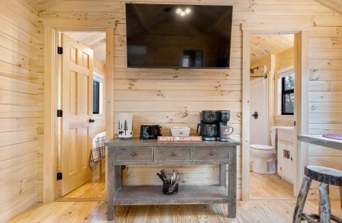 Bethel House | Cozy ski cabin #5 W/Bunk Room, 5 beds
