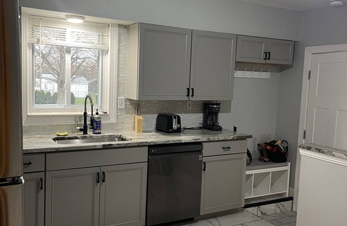 Rochester House | Cozy Updated Ranch 3 Bedrooms 2 Full Baths.