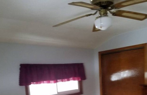 Fond du Lac Apartment | Cozy Upper on Lake Winnebago