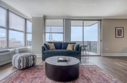 Old Louisville Apartment | CozySuites 800 Tower 1BR with gym! 23