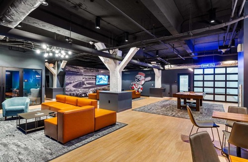 Downtown Cincinnati Apartment | CozySuites at Textile