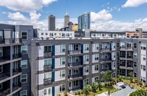 Cole-Noble District Apartment | Cozysuites Spacious 1BR Near Whole Foods