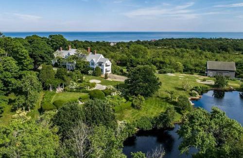 Gloucester House | Cranberry Hill | 9 BR 22 Acre Estate | Sleeps 24