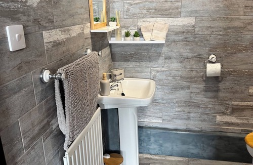 Stirton Hotel | Craven Heifer