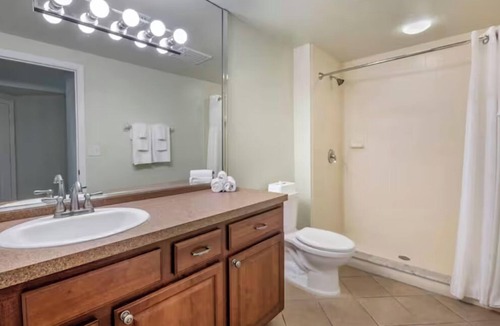 West Kissimmee Hotel | Create Lasting Memories From Day One! 3 Units with Kitchen, Outdoor Pool!