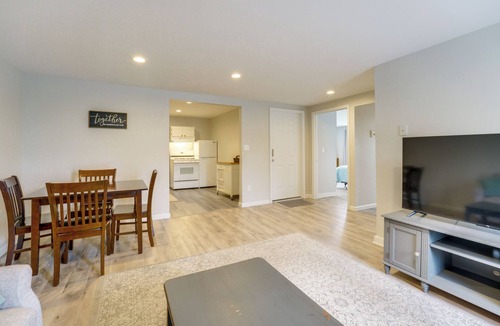 Port Huron Condo | Creekside Picnic Area! Stay Near Blue Water Bridge