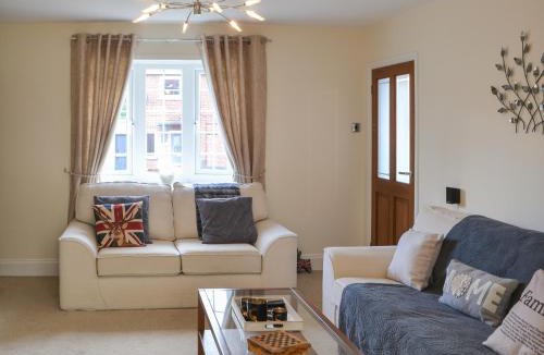 Woodhorn House | Crescent By The Sea