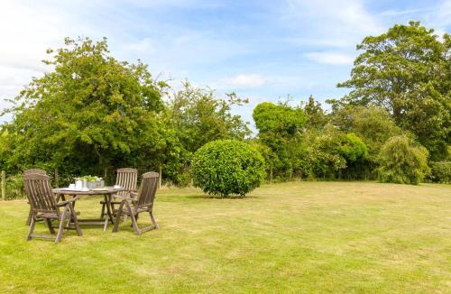 South Charlton House | Croft Cottage