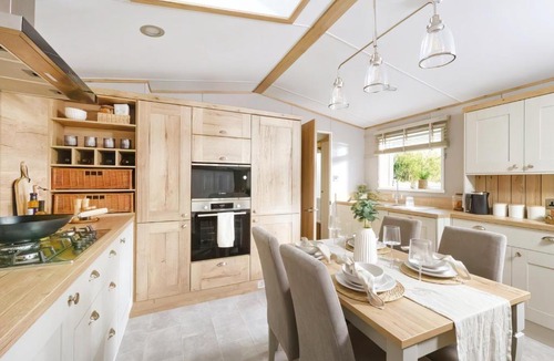 Ayr Resort | Crofthead