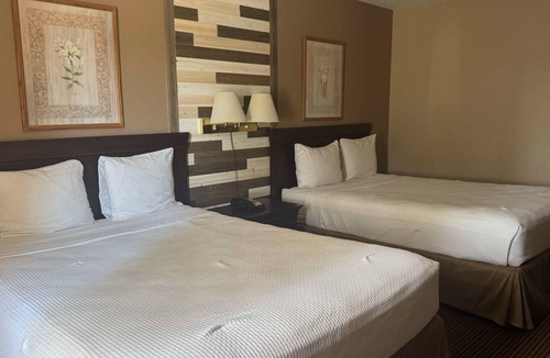 Crookston Hotel | Crookston Inn & Convention Center