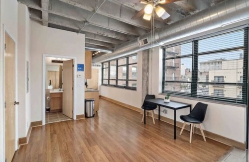 Downtown West Apartment | Crown Hidden Suite Free Self-Prepared Breakfast Free Street Parking