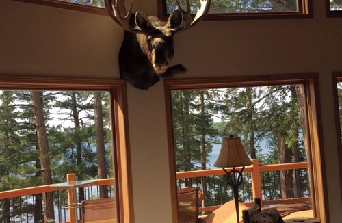 Grand Rapids House | Crystal Clear Beautiful Deer Lake 5 Bdrm Gorgeous Northwoods Cabin Finnish Sauna