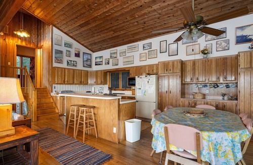 Frankfort Cottage | Crystal Lake Retreat w/Private Waterfront & Beach