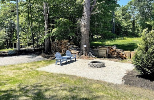 York Beach House | Custom Barn Home, 3Bd, 2BA, Minutes to Long Sands
