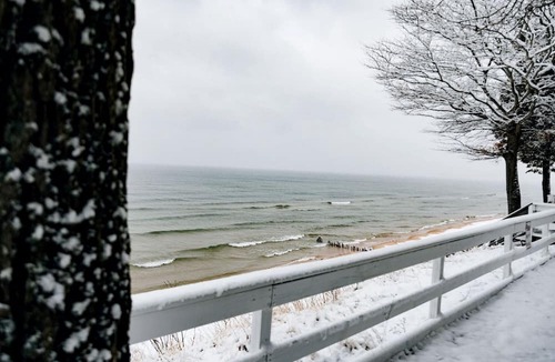 Muskegon Cabin | Cute Cabin Getaway to Lake Michigan - Perfect for Romantic Glamping Escapes in Muskegon