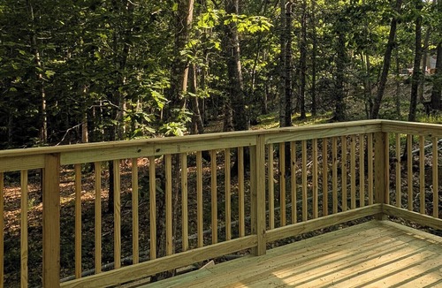 Bar Harbor Cabin | Cute Cabin Nested in Pine Trees Cabin 12A