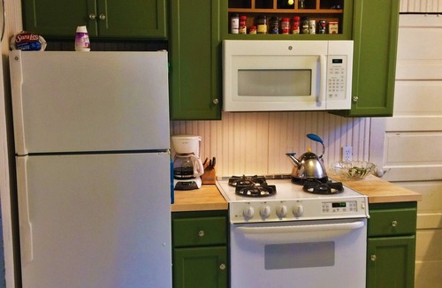 Grand Haven Cottage | Cutest Cottage Near Beach! 135 Summers Old! Walk Everywhere!
