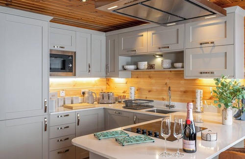 Whitebridge Ski Chalet | Dalwhinnie Highland Lodges