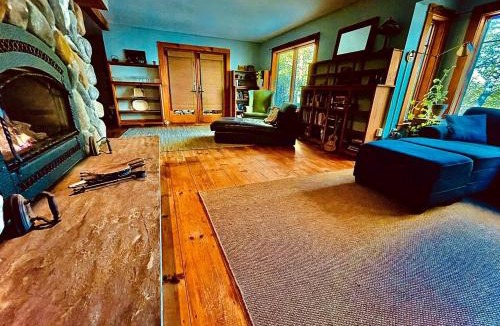 Jefferson House | Damariscotta Lakefront 3BRplus