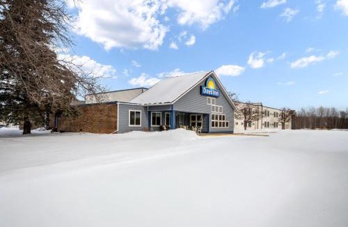 International Falls Hotel | Days Inn by Wyndham International Falls